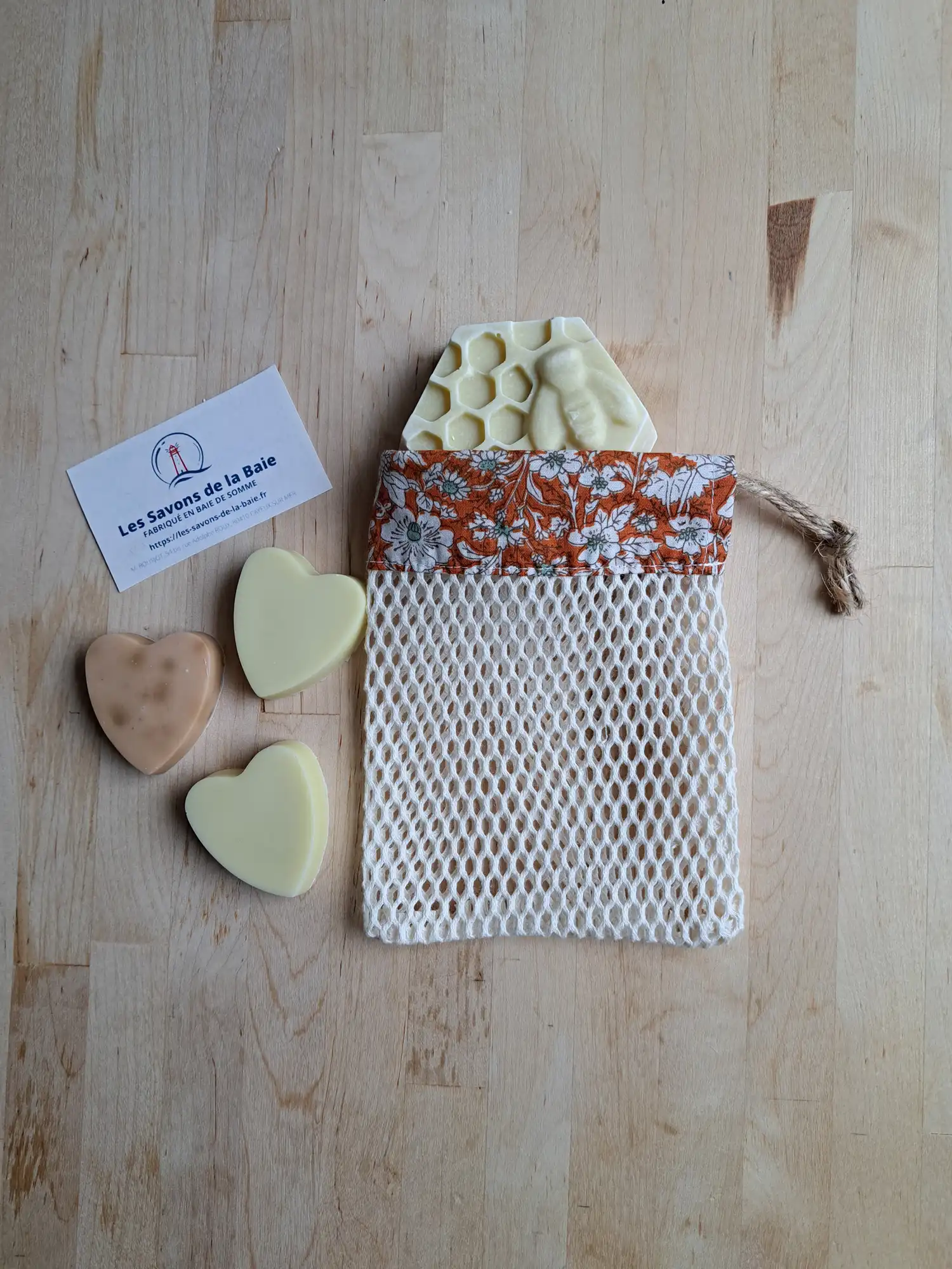 filet à savon petites fleurs orange