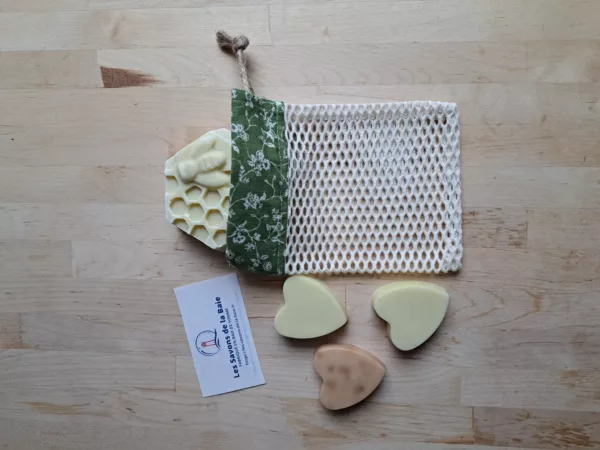 filet à savon fleuri vert