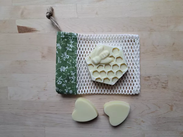 filet à savon fleuri vert