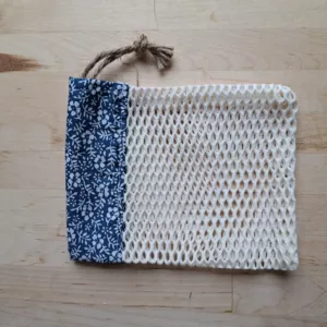 filet à savon fleuri bleu