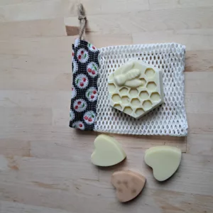 filet à savon cerises