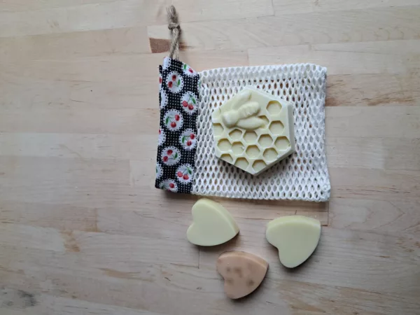 filet à savon cerises